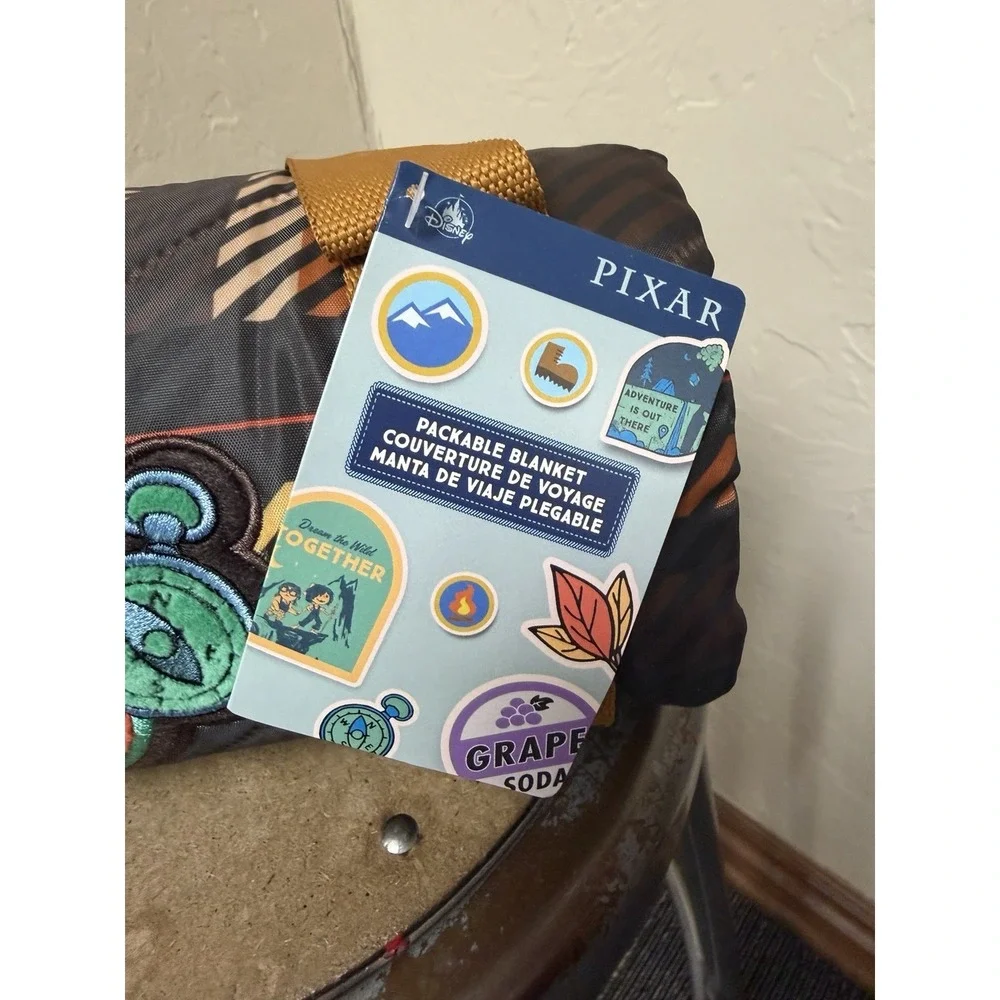 2024 Disney Parks Pixar Up Russell Packable Blanket (66
